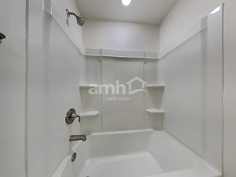5065 Hudson Valley Dr — Photo 23
