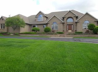 10803 Nutmeg Meadows Dr, Plymouth, IN 46563