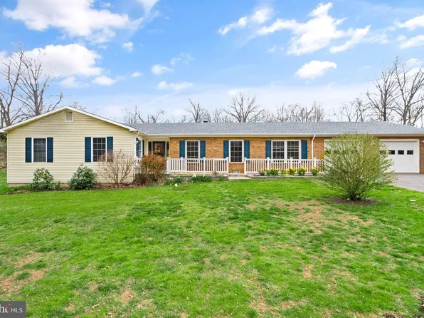 7312 Marr Dr, Warrenton, VA 20187