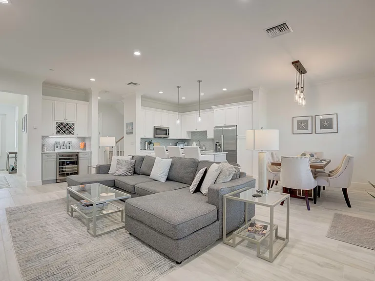412 Inlet Waters Cir — Photo 1