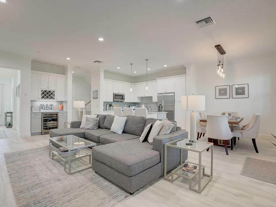 412 Inlet Waters Cir