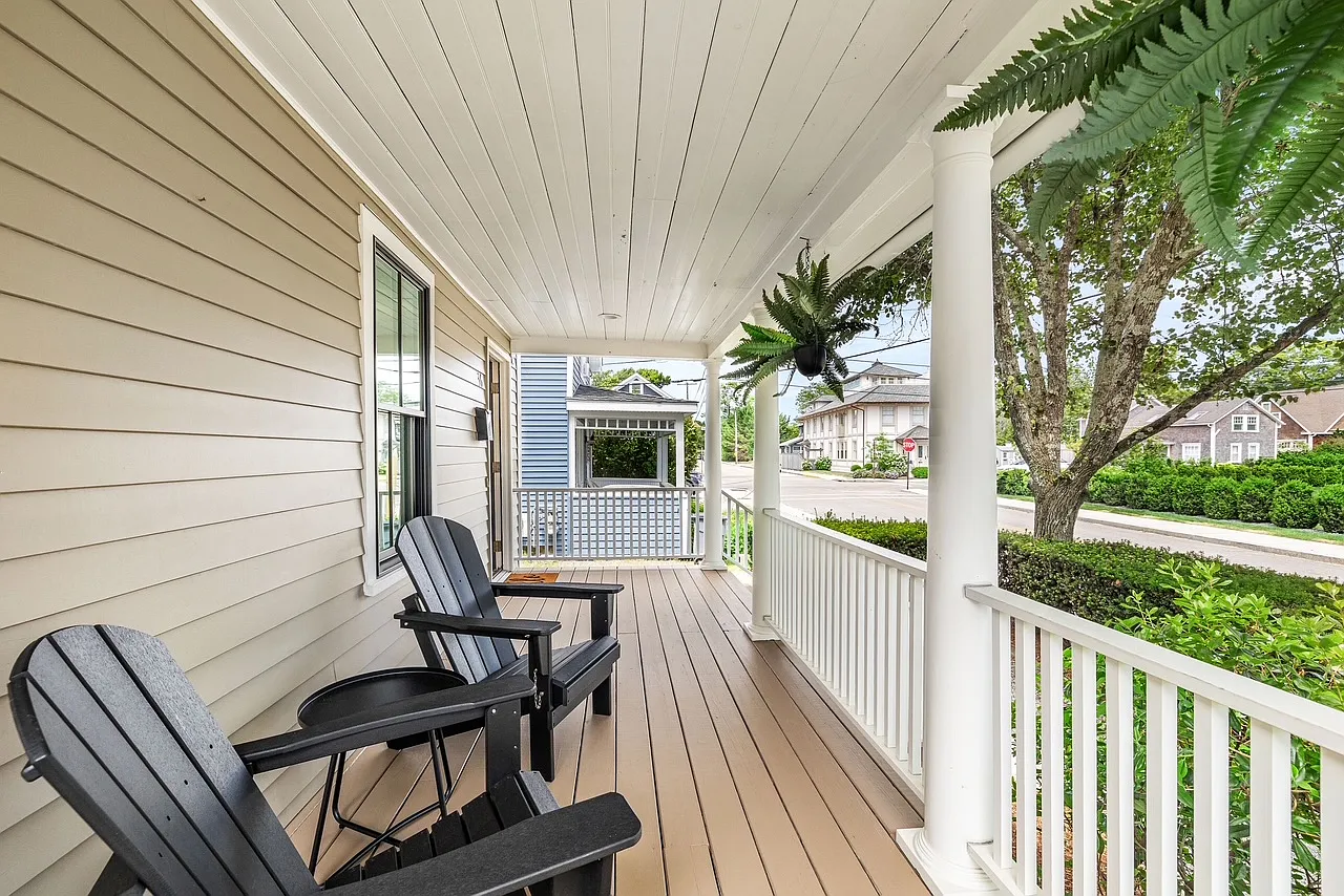 3 bed, 2.5 bath, 2200 sqft, $4,775 — Photo 4