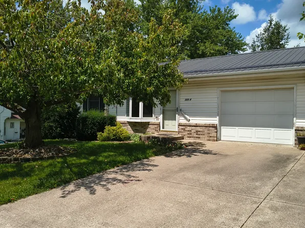 305 W Meyer Pl #A, Wayland, IA 52654