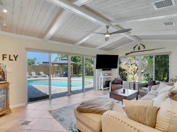 55 SW 15th Avenue, Boca Raton, FL 33486