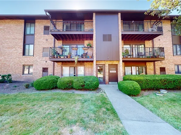 16455 Heather Ln APT 103, Cleveland, OH 44130