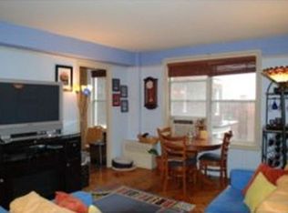 160 72nd St APT 789, Brooklyn, NY 11209
