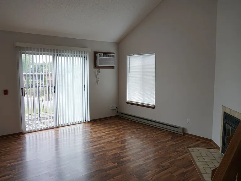 Orchard Village Apartments — Photo 100
