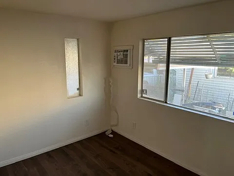763 W Avenue L #14 — Photo 3