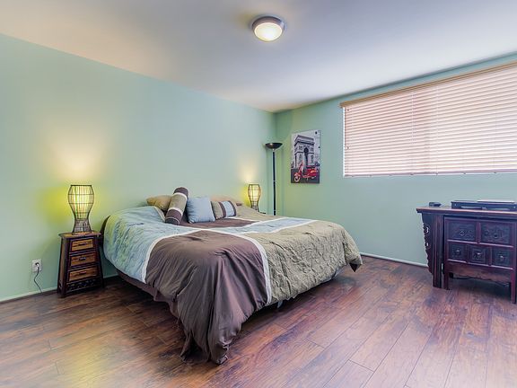 3rd image of 14141 Dickens St APT 302