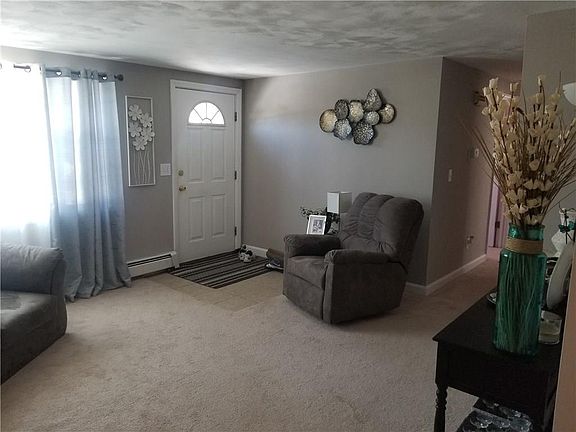4th image of 47 Sherwood Ave