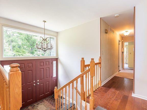 4th image of 3019 N Ramble Rd W