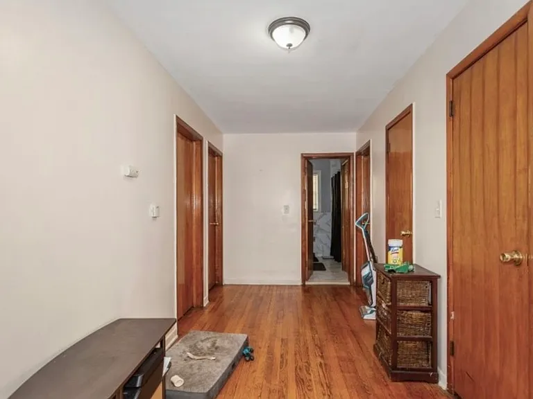 356-362 Boyden Ave #1 — Photo 11