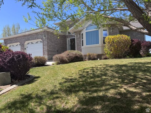 537 N Riviera Dr, Roosevelt, UT 84066