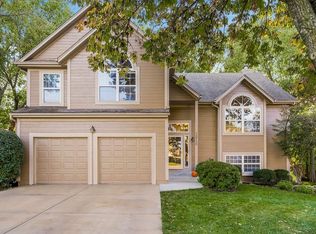 12720 S Rene St, Olathe, KS 66062