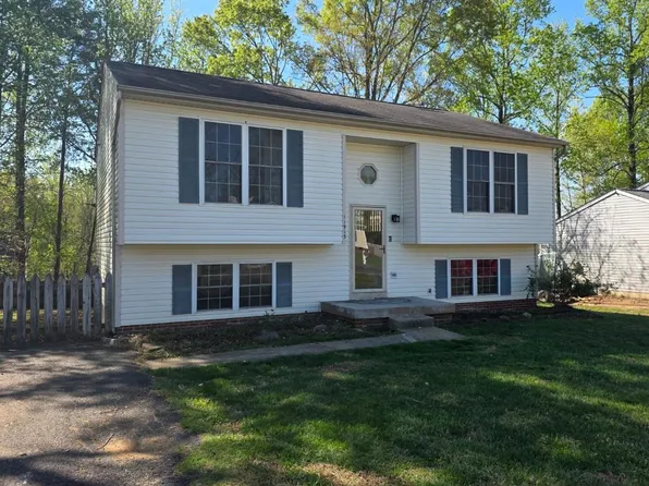 11913 Hunting Ridge Dr, Fredericksburg, VA 22407