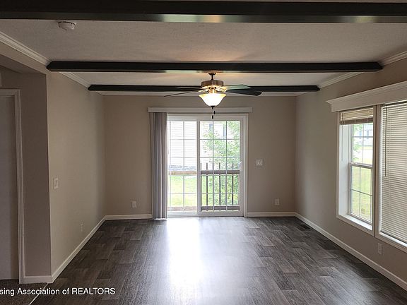 4th image of 1140 Maple Leaf Ct