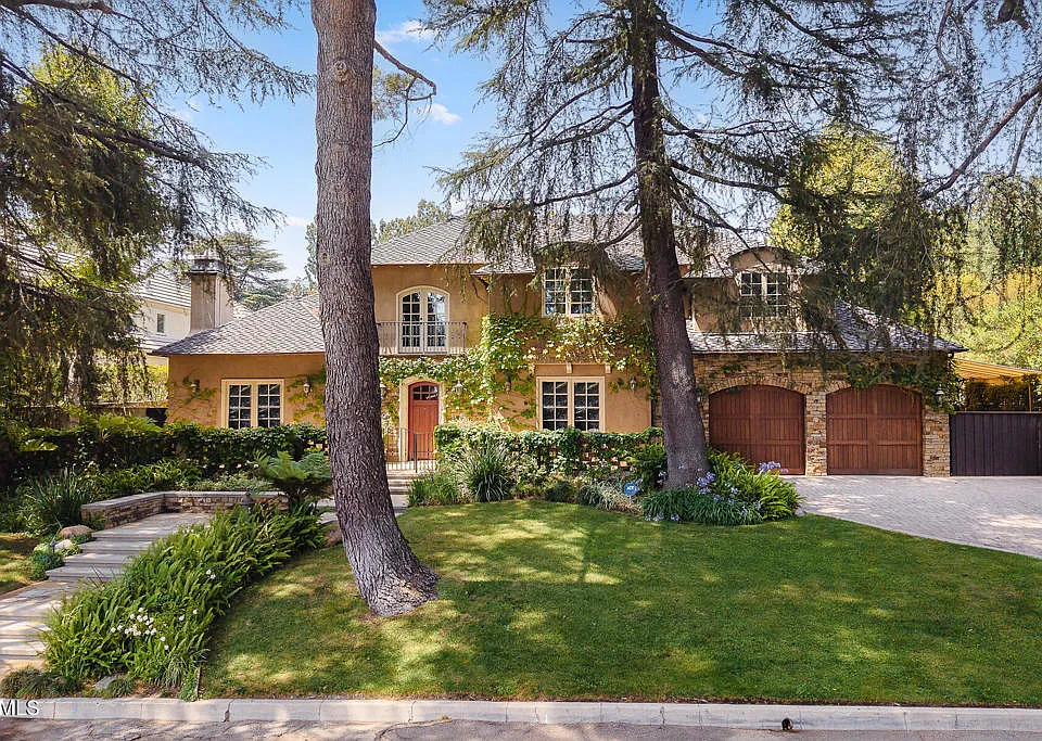 1925 Tondolea Ln