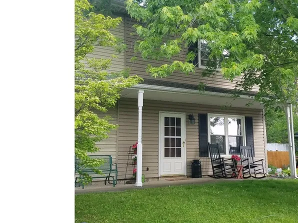 251 Parkridge Dr, Perkasie, PA 18944