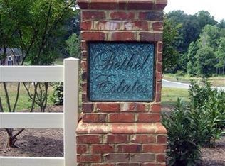 117 Two Creek Dr, Lynchburg, VA 24502