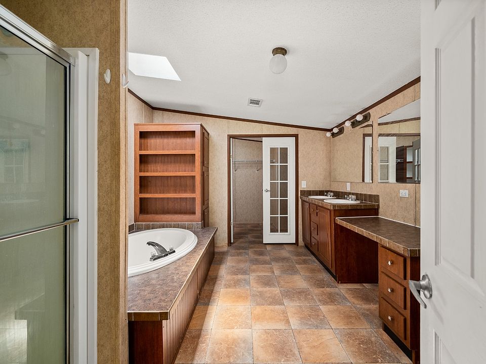 47 Dan Triplett Rd, Woodworth, LA 71485 MLS 11181506 Zillow