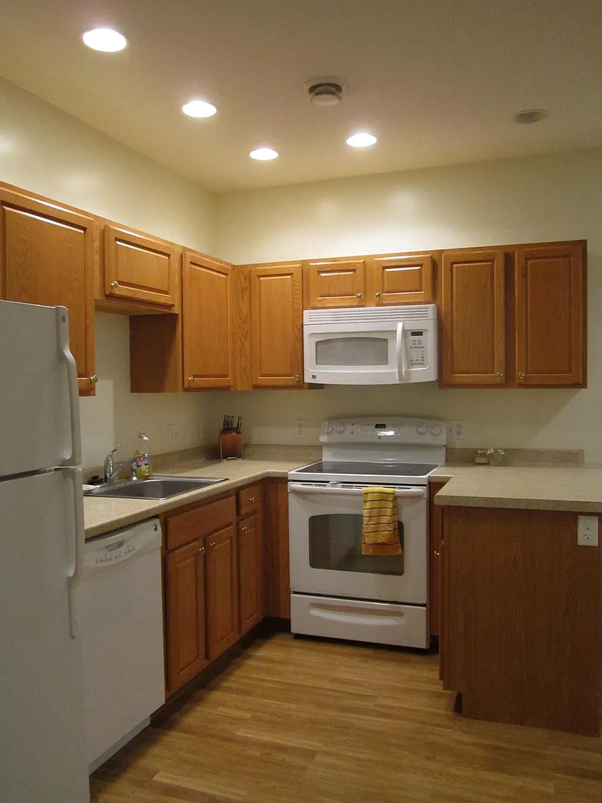 424 Stewart St photo 1