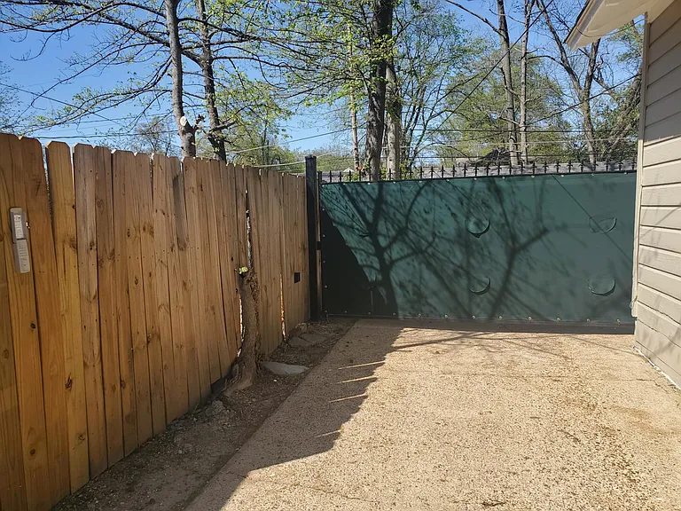 1434 Somerset Ave — Photo 11