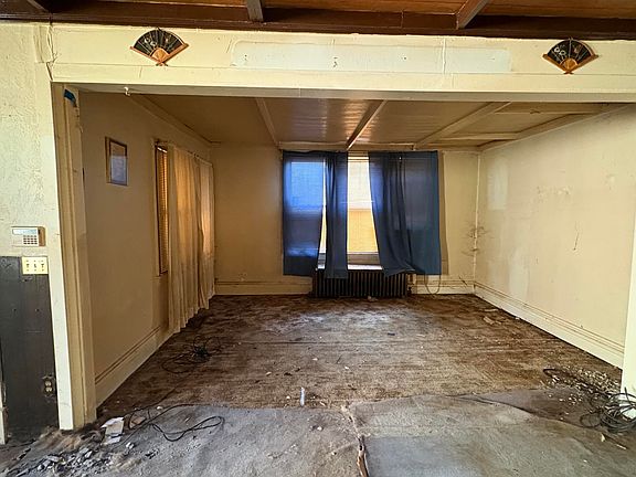 4th image of 535 Knower St