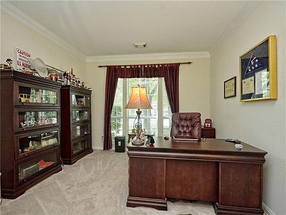 5th image of 2208 Falkirk Dr