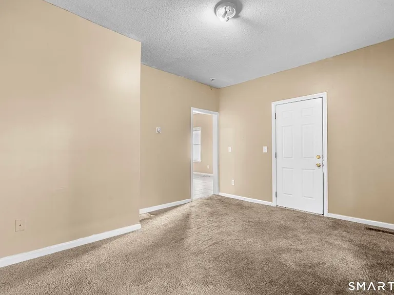 40 Bond St #1 — Photo 10