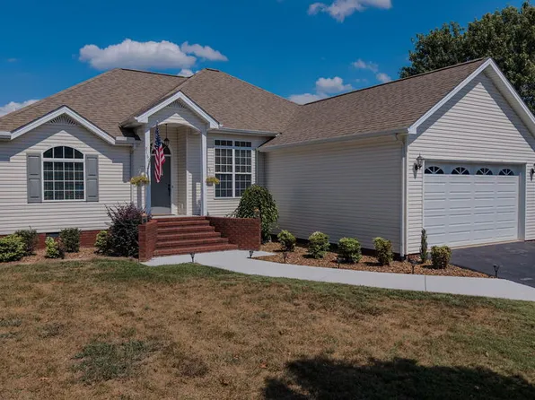 2169 Iris Ln, Rickman, TN 38580