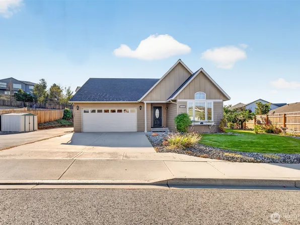 1364 Tractor Loop, East Wenatchee, WA 98802