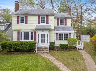 6 Rocky Knoll Rd, Cape Elizabeth, ME 04107