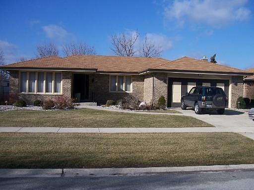 1st image of 15312 S Catalina Dr