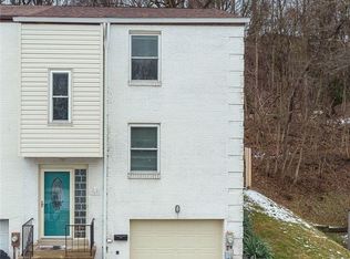 347 Clavale Dr, North Versailles, PA