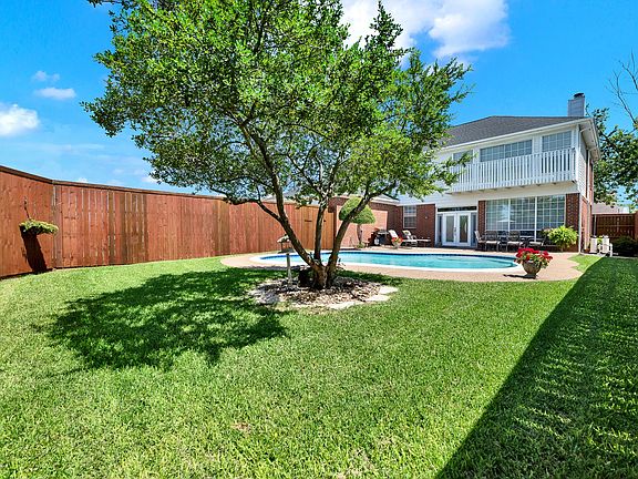 2nd image of 8109 Eagle Dr