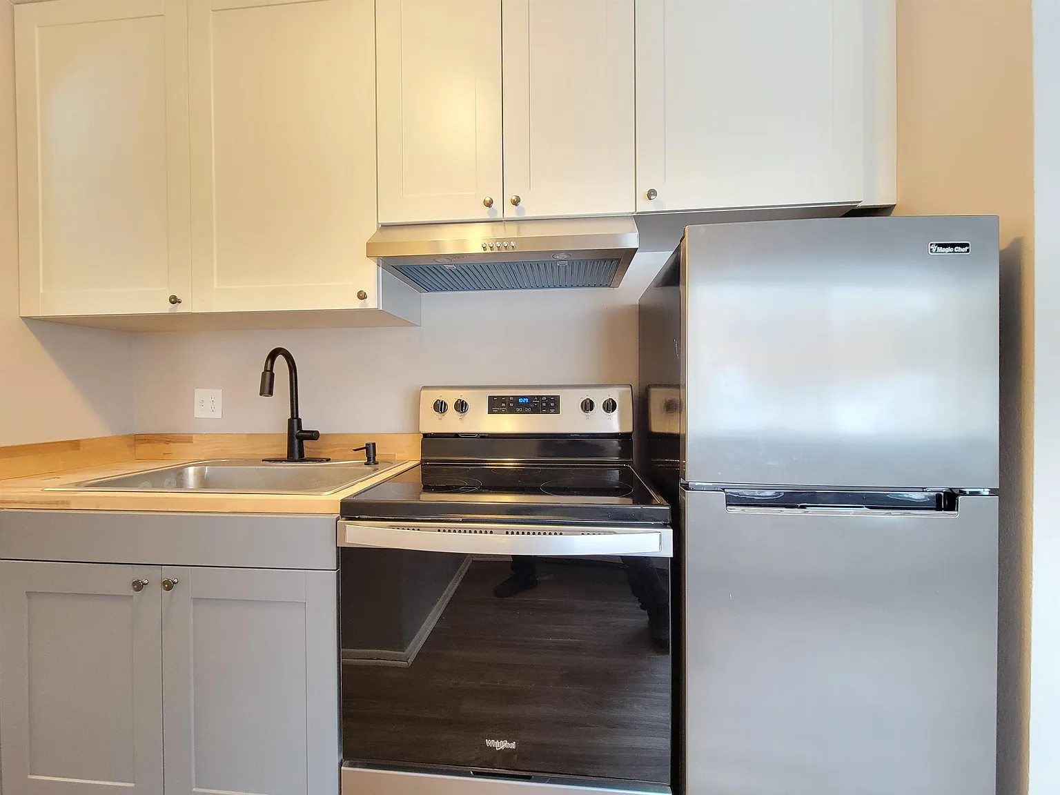 Midtown - 210 13th Street Northwest - 9 — Photo 3
