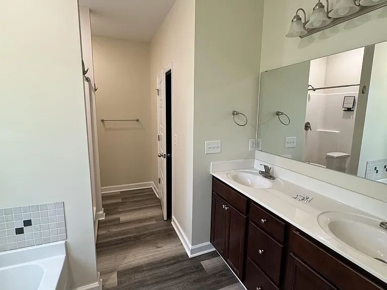 6737 Wisteria Dr — Photo 9