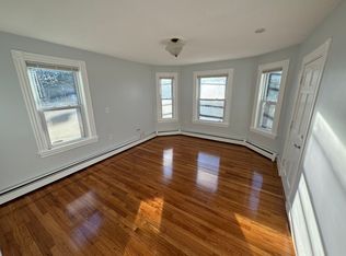 155-157 Howe St, Methuen, MA 01844