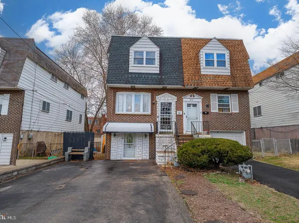 842 School Ln, Folcroft, PA 19032