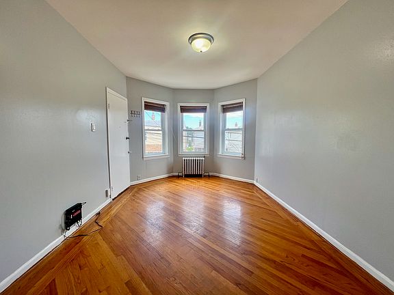 Living Room Alt View