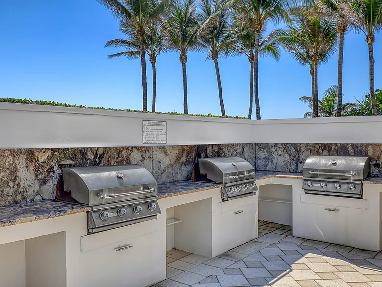 5200 N Ocean Dr #1902 — Photo 81