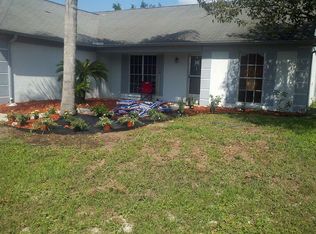 947 Sunridge Point Dr, Seffner, FL 33584