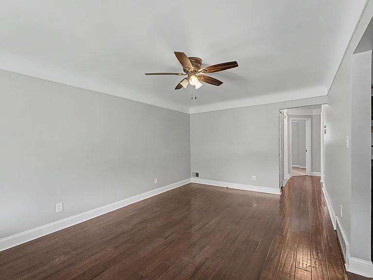 5375 Mayfair St — Photo 7