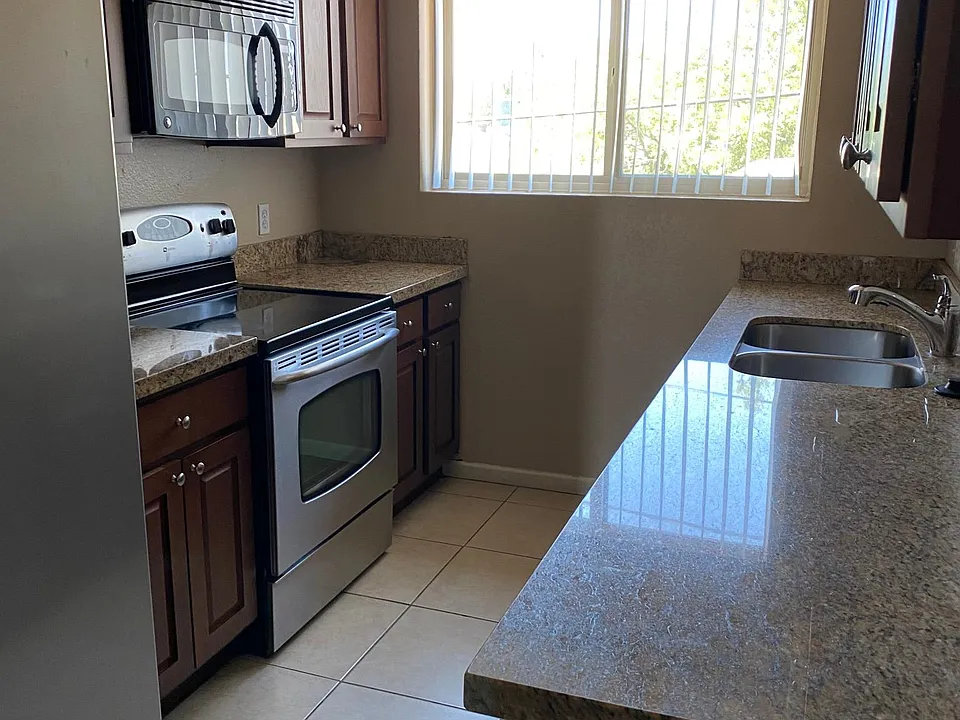 1241 E 3rd Ave #201