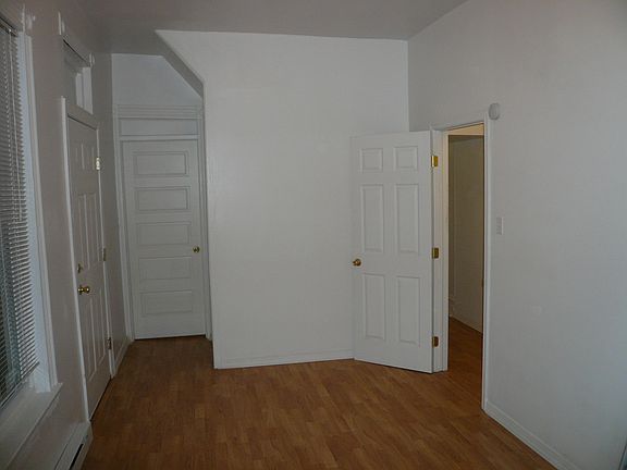 1st bedroom