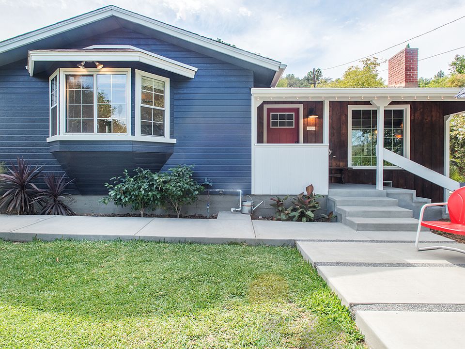 1st image of 2710 El Roble Dr