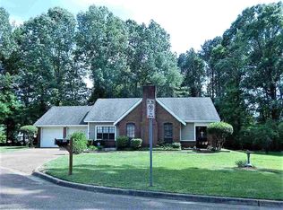 4063 Torrey Pines Dr, Jackson, MS 39272