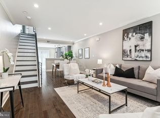 412 Tree St, Philadelphia, PA 19148