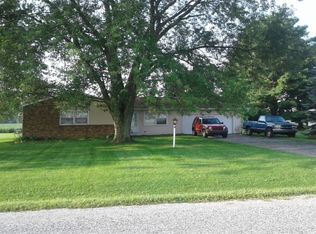 260 E Airport Rd, Kendallville, IN 46755