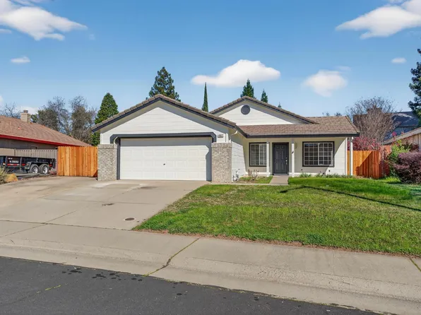 402 Rosewood Ct, Roseville, CA 95747